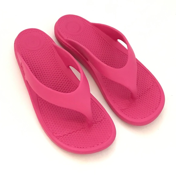 TOTES Thong Flip Flop Sandals Solbounce with Everywear Technology Pink Size 9 - Picture 1 of 15